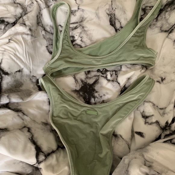 SOLD - Picture 3 of 4